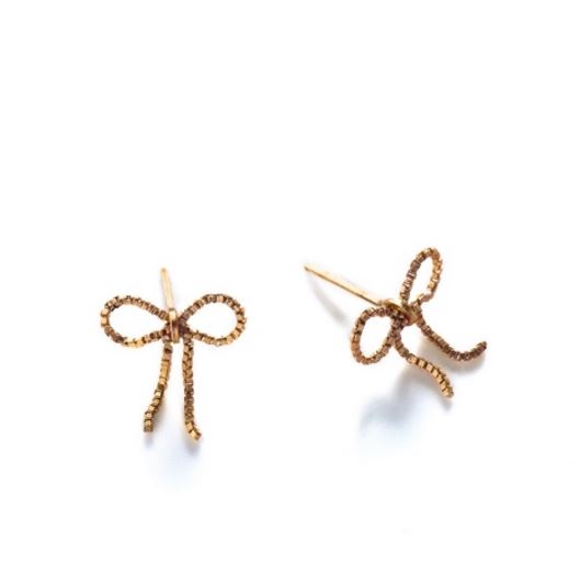 Chain bow studs